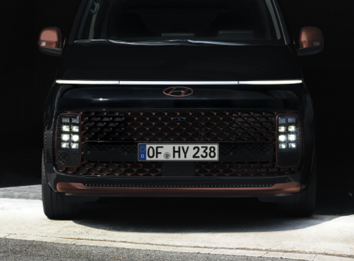 Der neue Hyundai
STARIA Kühlergrill